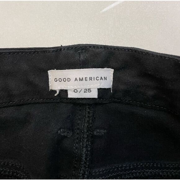 Good American Mid Rise Straight Coated Jeans Women Size 0 Black GS001T - Picture 5 of 9